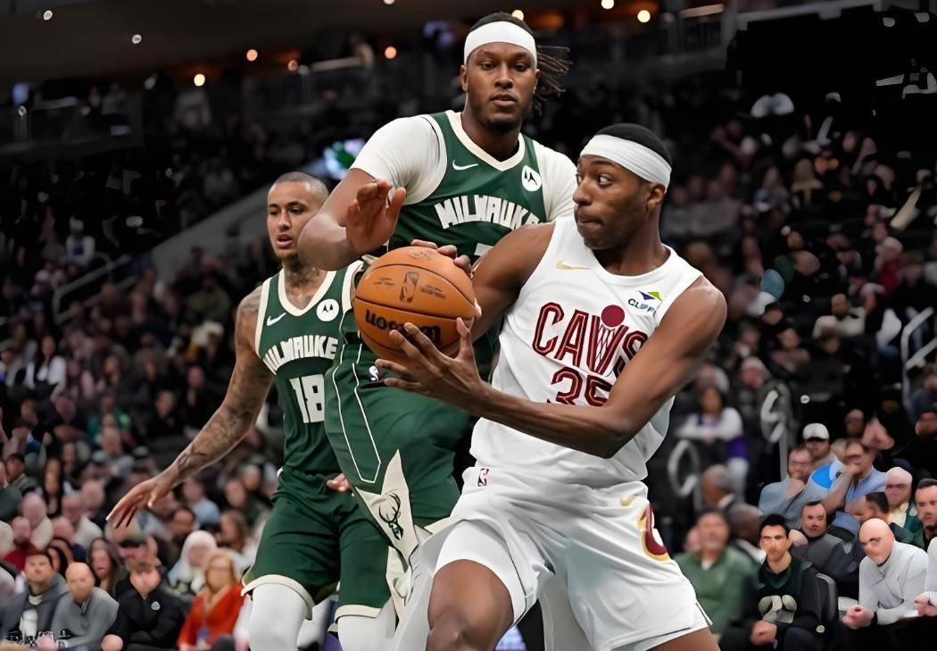 星空体育- 费耶诺德赛后遗憾出局加时末段密尔沃基雄鹿备战CBA季后赛，媒体一致点评：布鲁克林篮网窗口期造点机会