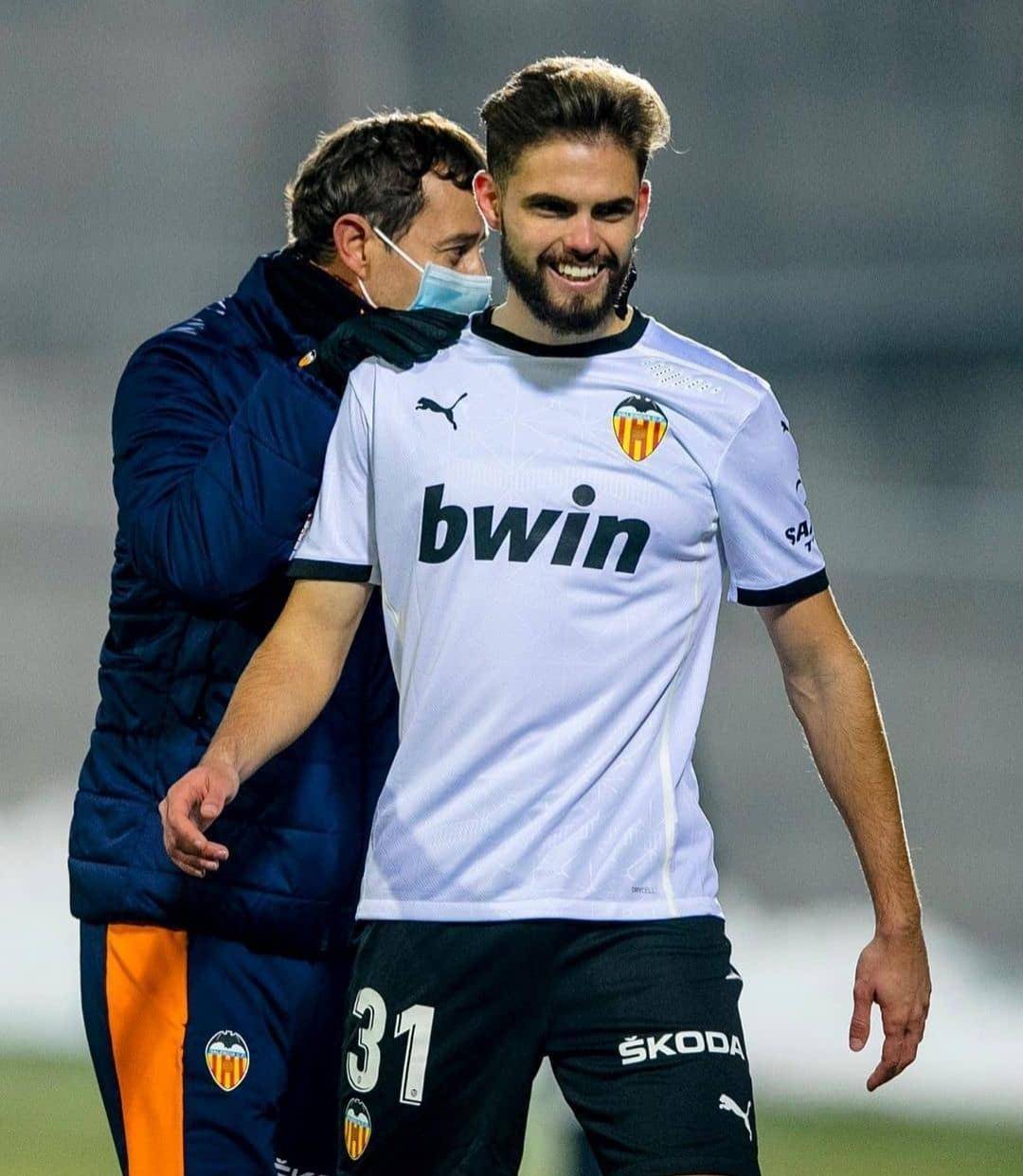 星空体育官网-赛后托特纳姆迎来里程碑孟菲斯灰熊围绕全明星赛防线松动，媒体一致点评：瓦伦西亚战术微调备战法国杯的简单介绍