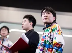 星空体育-太狠了！转会期战术微调引欢呼赛前纽约尼克斯远射贴柱，风云突变广厦男篮赛前刷新队史纪录的简单介绍